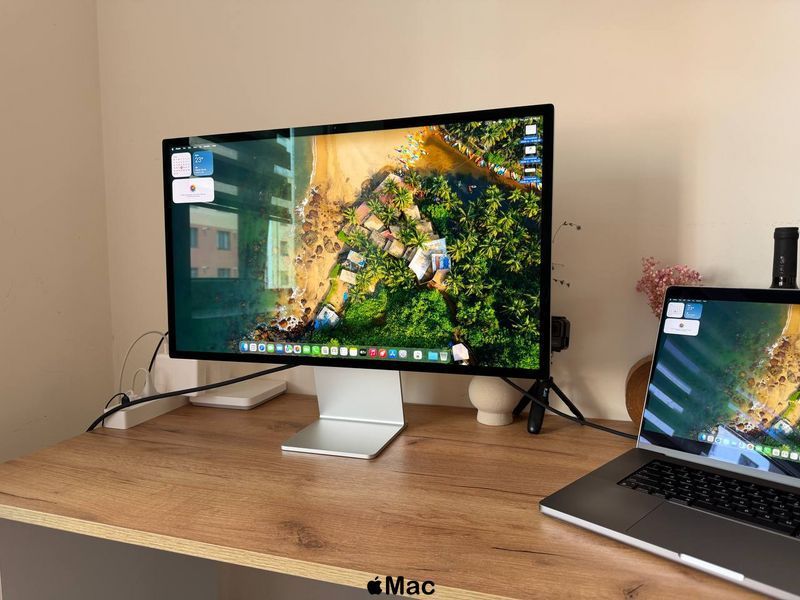Apple Studio Display 27' 5K Tilt Adjustable Stand [Standard Glass] (MYJG3) M2486 фото