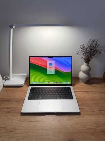Купити Apple MacBook Pro 14 2023 12/30-Core M2 Max 32Gb 2TB Silver