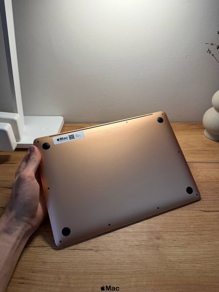 Apple MacBook Air 2020 M1 8Gb 256Gb Rose Gold TRD74 фото