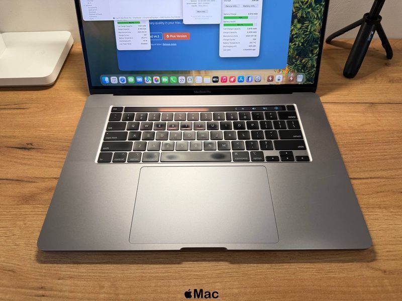 Apple MacBook Pro 16 2019 intel i9-9980H 32Gb 1TB SSD Radeon 5300M 4Gb Space Gray M2700 фото