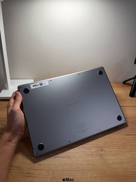 Apple MacBook Pro 16 2021 M1 Pro 32Gb RAM 512GB SSD Space Gray M2727 фото