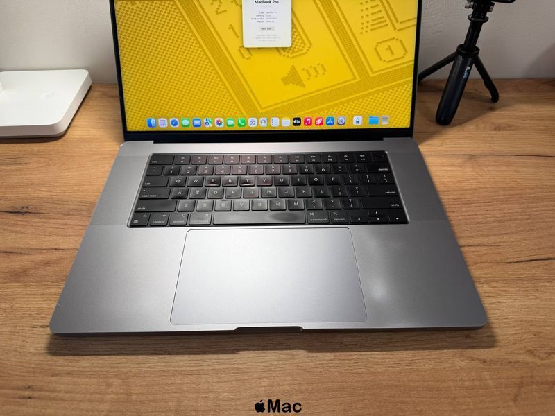 Apple MacBook Pro 16 2021 M1 Pro 32Gb RAM 512GB SSD Space Gray M2727 фото