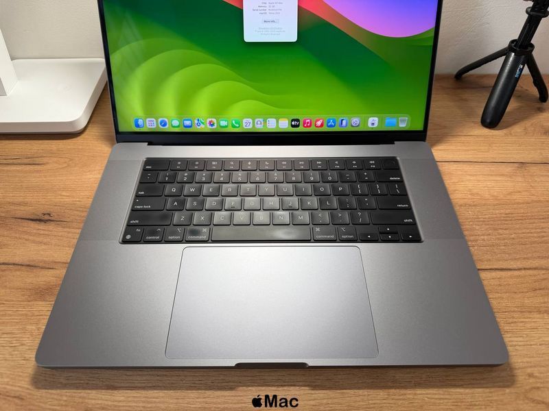 Apple MacBook Pro 16 2021 M1 Max 32 GPU 32Gb RAM 1TB SSD Space Gray M2734 фото