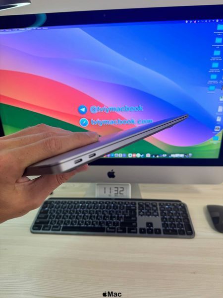 Apple MacBook Air 2020 M1 16/256Gb Space Gray M964 фото