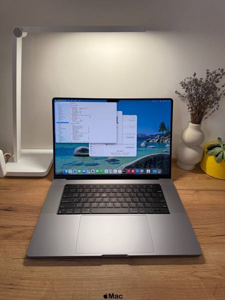 Apple MacBook Pro 16 2021 32 GPU M1 Max 32Gb RAM 512Gb SSD Space Gray M2094 фото
