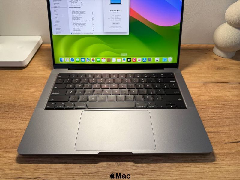 Apple MacBook Pro 14 2021 M1 Pro 16Gb 512Gb Space Gray M1763 фото