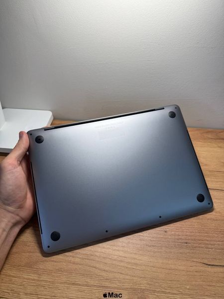 Apple MacBook PRO 13 2020 Intel i5 16GB 512GB Space Gray M1733 фото