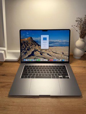 Apple MacBook Air 2024 15' M3 16GB RAM 512GB SSD Space Gray M2637 фото