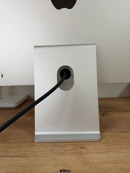 Apple Studio Display 27 Inch 5K Retina Tilt-Adjustable Stand Nano-Texture Glass M2737 фото