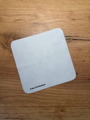Серветка для очищення екрану MacBook Microfiber Cloth, Твій MacBook logo TM044 фото