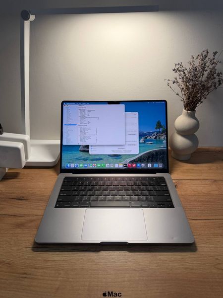Apple MacBook Pro 14 2021 M1 Pro 16Gb 512Gb Space Gray M2436 фото