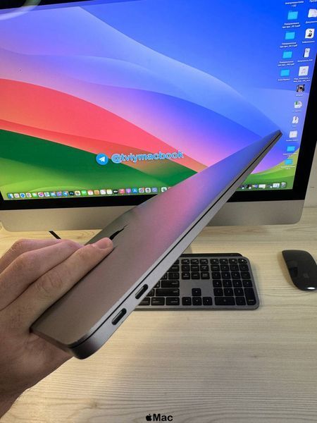 Apple MacBook Air 2020 M1 8/256Gb Space Gray M929 фото