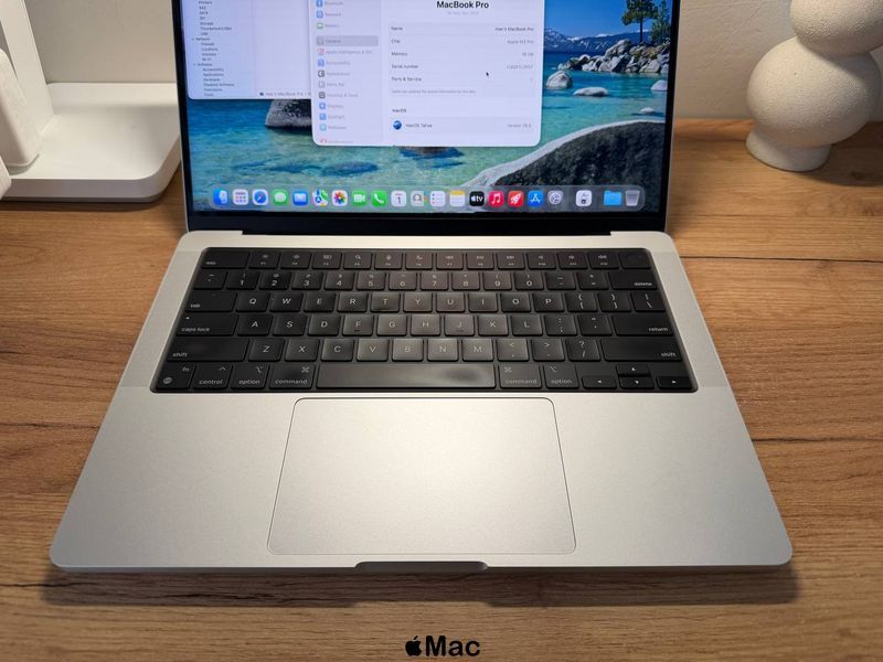 Apple MacBook Pro 14 2023 M3 Pro 18Gb 512Gb Silver M2539 фото