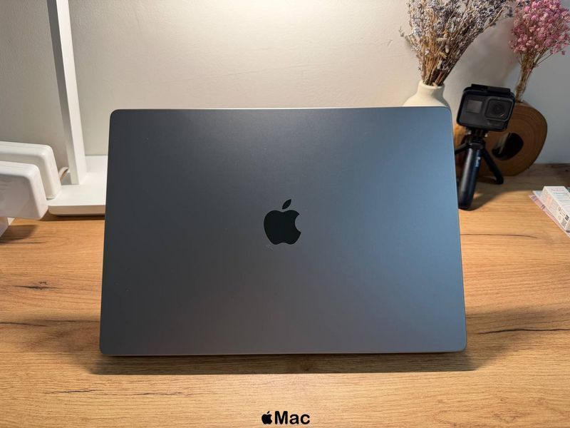 Купити Apple MacBook Pro 16 2021 16-Core GPU M1 Pro 32Gb 1000Gb Space ...