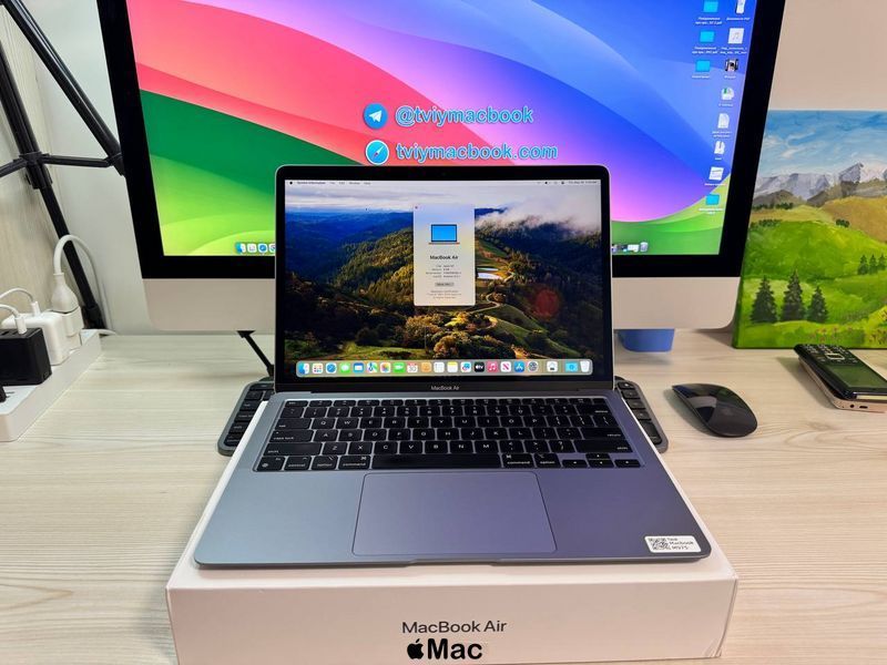 Apple MacBook Air 2020 M1 8/256Gb Space Gray M975 фото