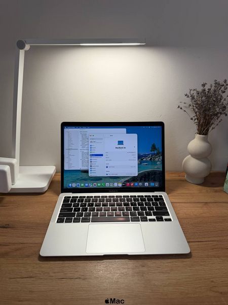 Apple MacBook Air 2020 M1 8Gb 512Gb Silver M2394 фото