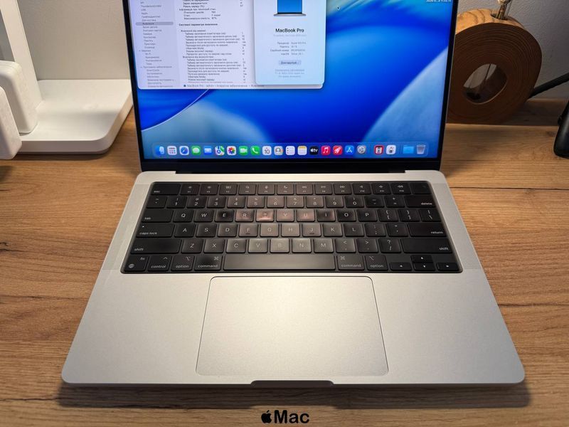 Apple MacBook Pro 14 2023 M3 Pro 18Gb 512Gb Silver M2155 фото