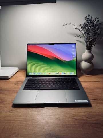 Купити Apple MacBook Pro 14 2021 M1 Max 32Gb 1Tb Space Gray M1036