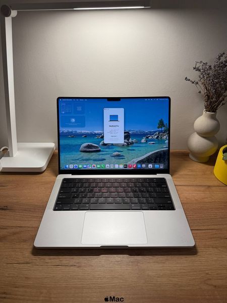 Apple MacBook Pro 14 2021 M1 Pro 32Gb 512Gb Silver M2085 фото