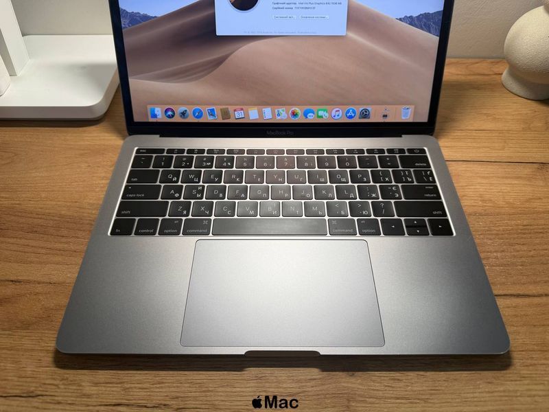 Apple MacBook Pro 13 2017 Intel i5 16Gb RAM 256Gb SSD Space Gray M2703 фото