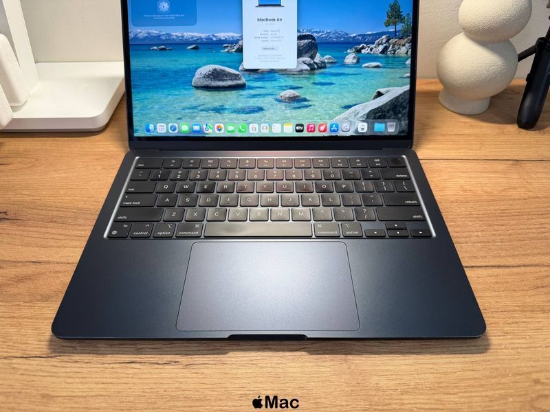 Apple MacBook Air 2023 13" M2 16GB RAM 512GB SSD Midnight M2550 фото