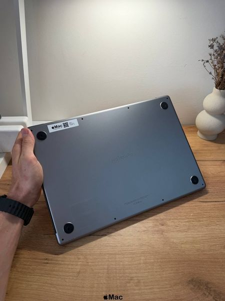 Apple MacBook Pro 16 2021 M1 Pro 16Gb 1Tb SSD Space Gray M2510 фото
