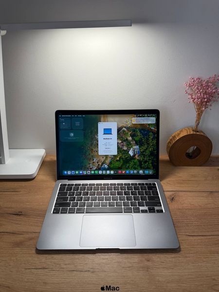 Apple MacBook Air 2020 M1 16Gb 512Gb Space Gray M2244 фото