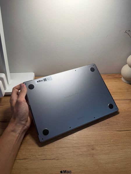 Apple MacBook Pro 14 2021 M2 Pro 16Gb 512Gb Space Gray M2463 фото