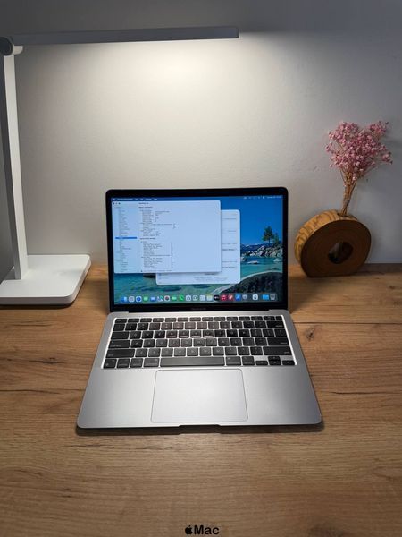 Apple MacBook Air 2020 M1 16Gb 512Gb Space Gray M2245 фото