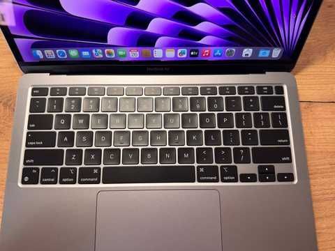 Купити Apple MacBook Air 2020 M1 16Gb 256Gb Space Gray M1152 в