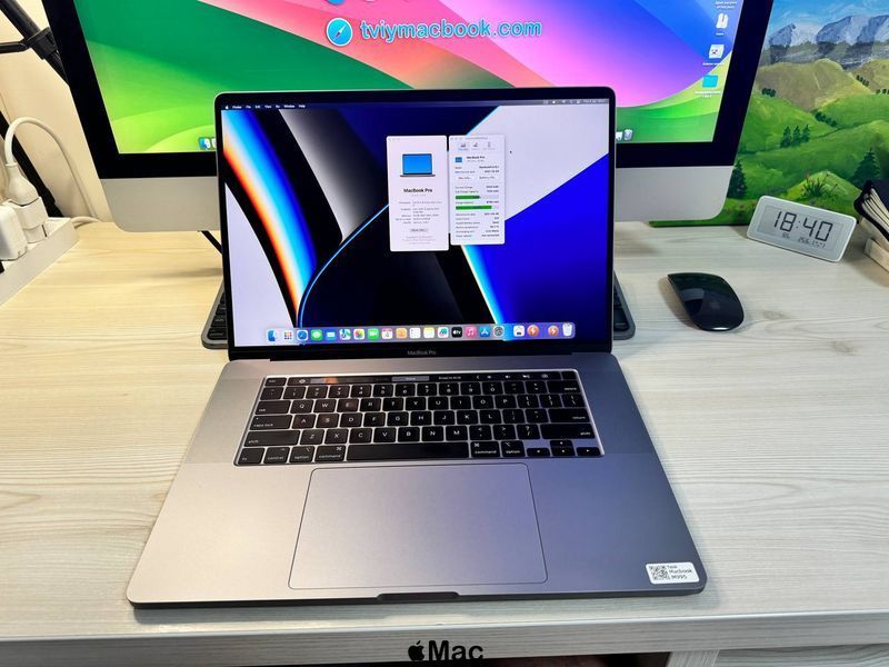 Apple MacBook Pro 16 2019 intel i7 16/512Gb Radeon 5300M 4Gb Space Gray M995 фото